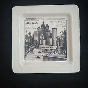 Beautiful  decorative  plate Brunelli